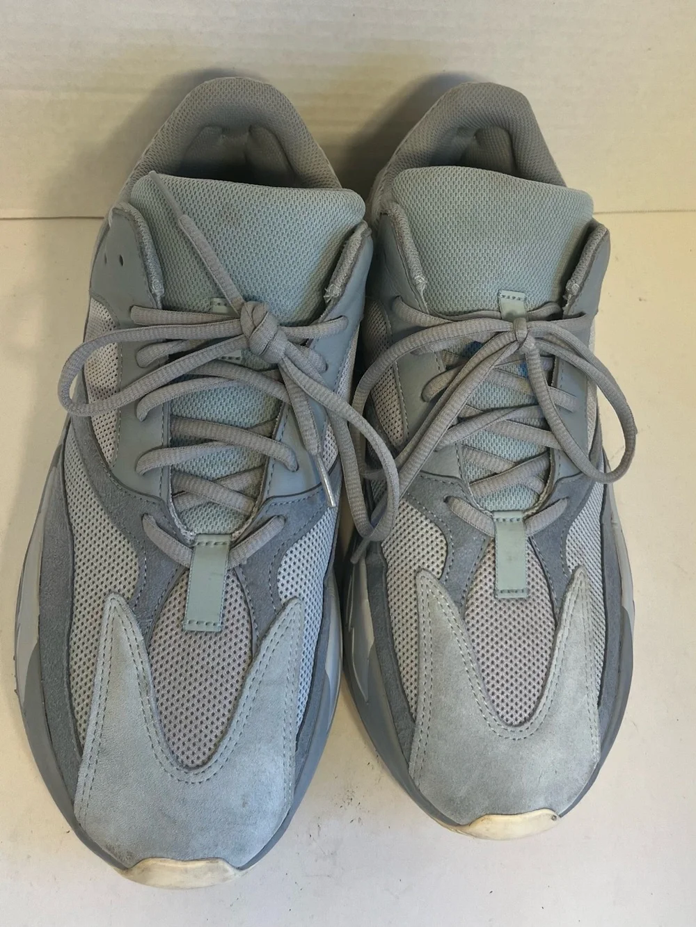 MEN'S 2019 ADIDAS YEEZY BOOST 700 RUNNING SNEAKERS (INERTIA) (SIZE 12) EXCELLENT